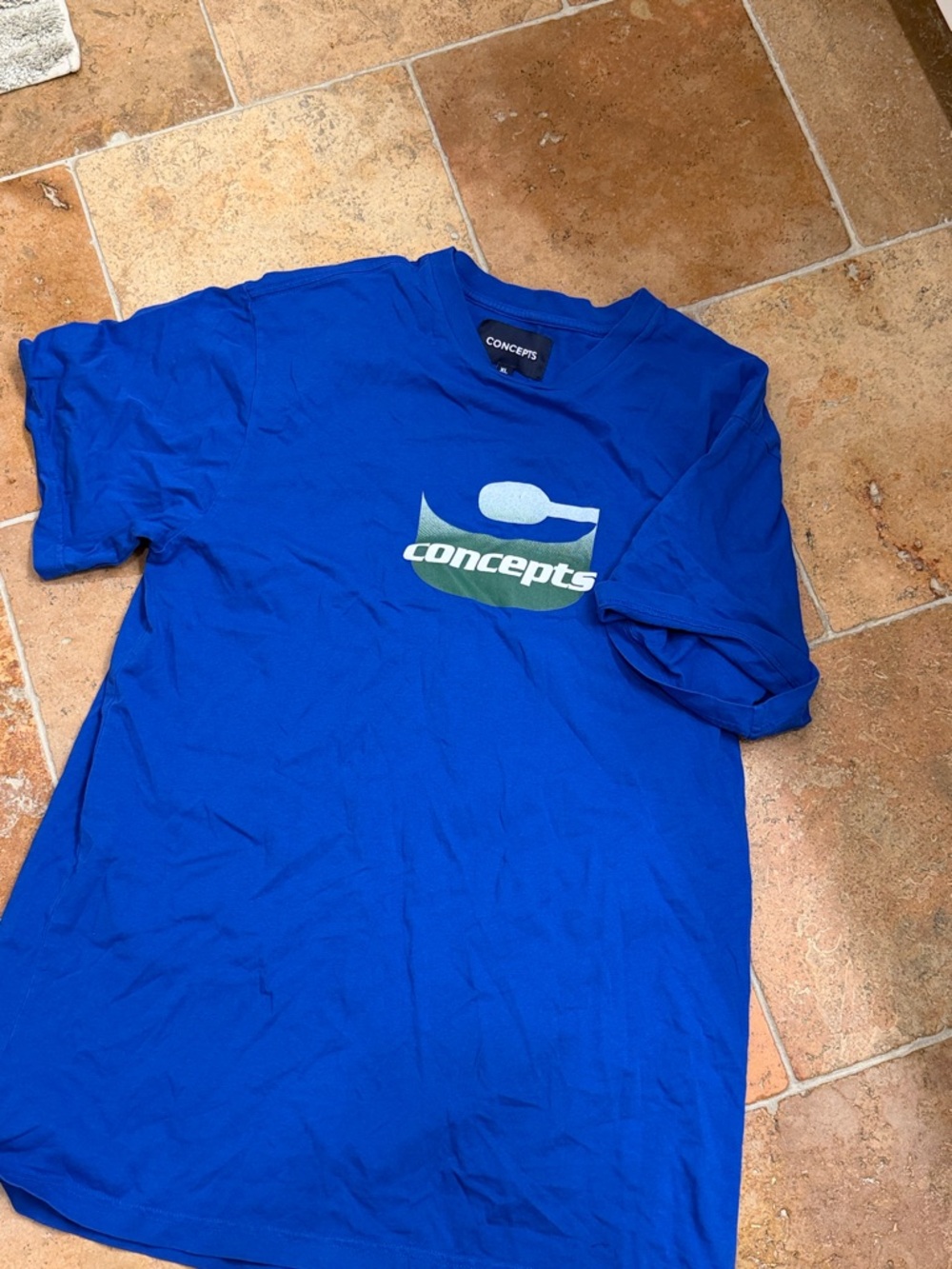 Concepts Men's Logo Short Sleeve T-Shirt in Royal Blue